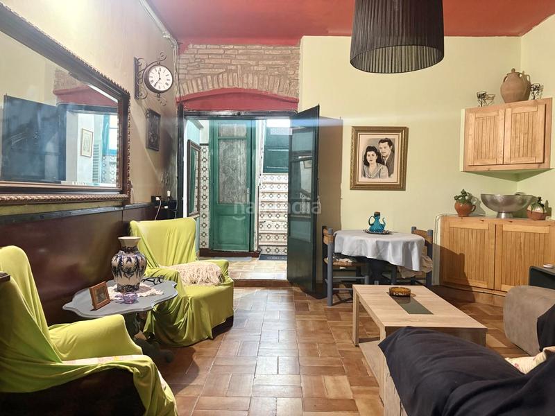 Foto a1c96f6d-3099-4b81-b2f1-cf875a30d647. Chalet casa por reformar en pleno casco antiguo en Mataró