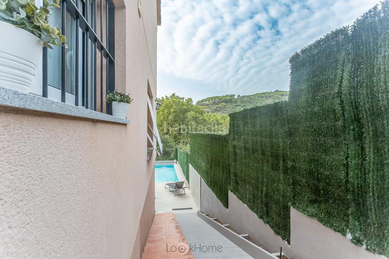 Foto 36e21063-f93b-4ff7-936c-906ba92c77d6. Chalet casa con piscina en el pueblo en Dosrius poble Dosrius