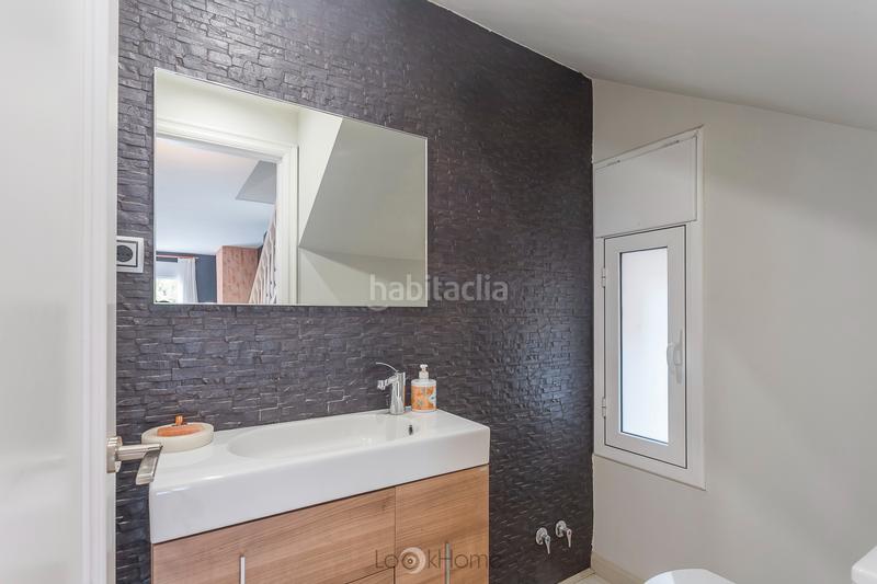 Foto 79f4698c-ff51-488b-a48b-d4eade5a878e. Chalet casa con piscina en el pueblo en Dosrius poble Dosrius