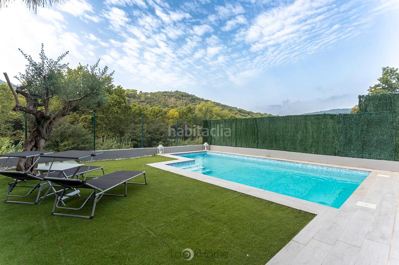 Foto fbd1655f-d697-49b7-a118-17dde674dc70. Chalet casa con piscina en el pueblo en Dosrius poble Dosrius