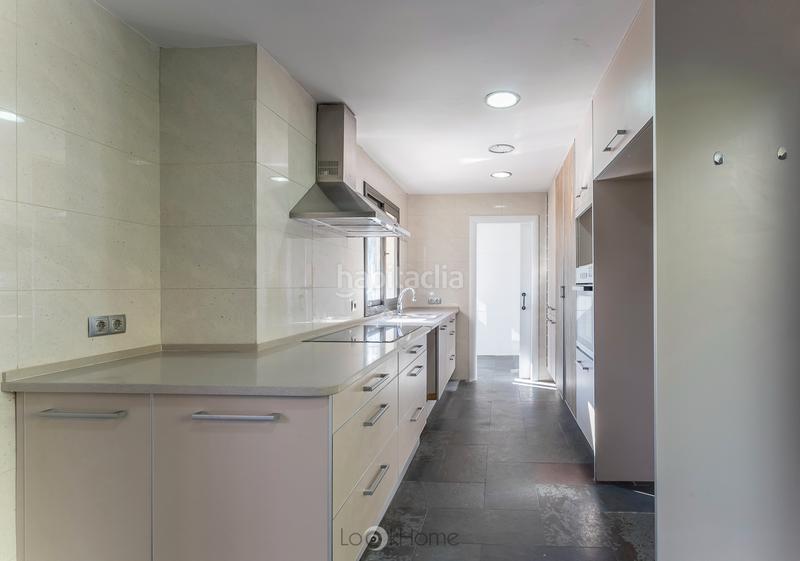 Foto b1a366be-984d-481d-bb0c-d1196578341e. Casa amb xemeneia calefacció aparcament a Can Massuet del Far Dosrius