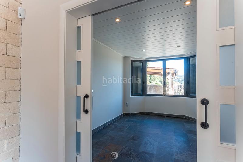 Foto ff05ce62-6d91-4502-abdb-92a1ba1d21a7. Casa amb xemeneia calefacció aparcament a Can Massuet del Far Dosrius