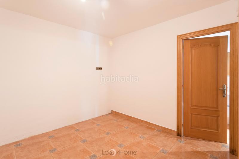 Foto 6cd5221f-dcae-4c1b-88e9-36efc479413c. Doppelhaus mit kamin heizung parking pool in Urbanitzacions Mataró