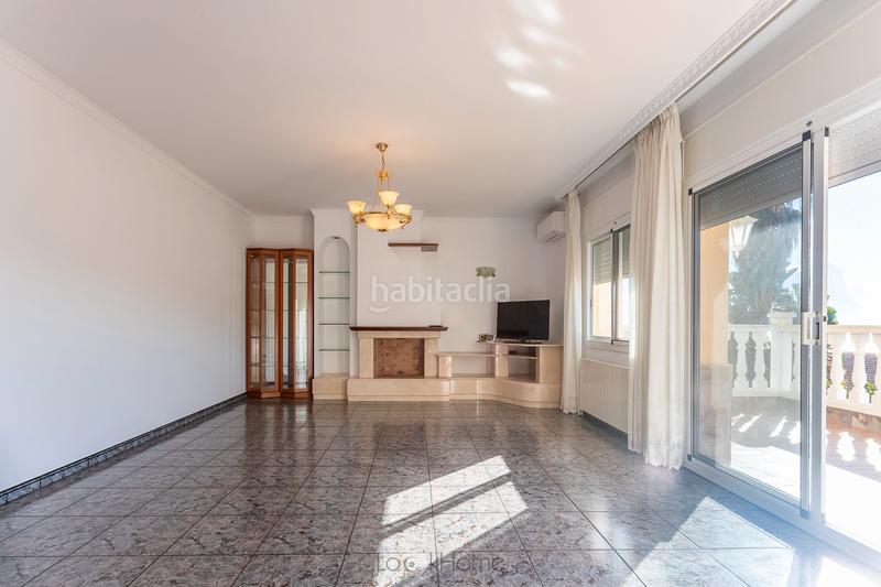 Foto 89b3d09b-4194-414a-b818-2a399ad54e61. Doppelhaus mit kamin heizung parking pool in Urbanitzacions Mataró