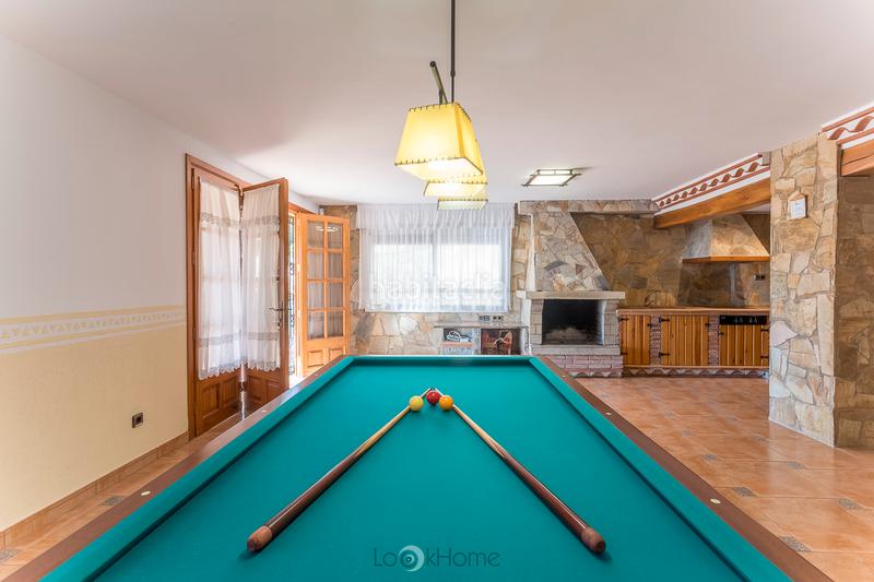 Foto 9702dd8b-3c33-472f-8953-c66bde8e0616. Doppelhaus mit kamin heizung parking pool in Urbanitzacions Mataró