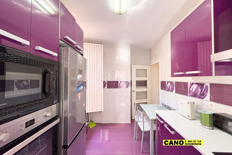 Foto 1026465d-cc41-4090-a663-9034c9e17e1a. Casa  haciendo esquina con cochera en los molinos en Almería