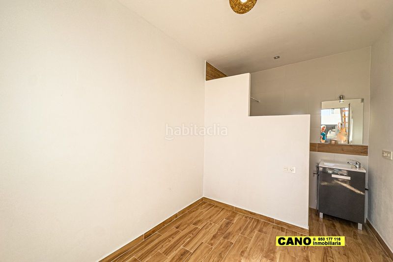 Foto 63ac56c4-3042-4927-80cb-8bc93f771576. Casa amb aparcament a Tabernas