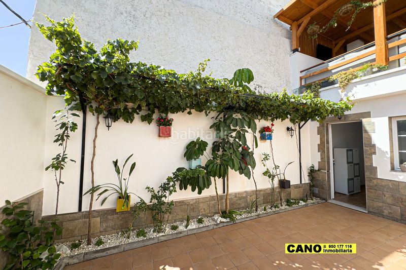 Foto b914bc89-f0b4-4a64-a70e-8e0a532d926d. Casa amb aparcament a Tabernas