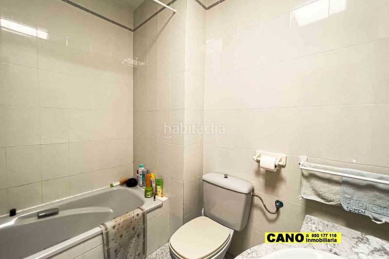 Foto 15f2c183-b095-49cd-b31f-d0f9148fce59. Casa amb aparcament a Roquetas pueblo Roquetas de Mar