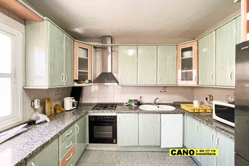 Foto 81a18f81-ab52-4f64-9657-c215b593cf99. Casa amb aparcament a Roquetas pueblo Roquetas de Mar