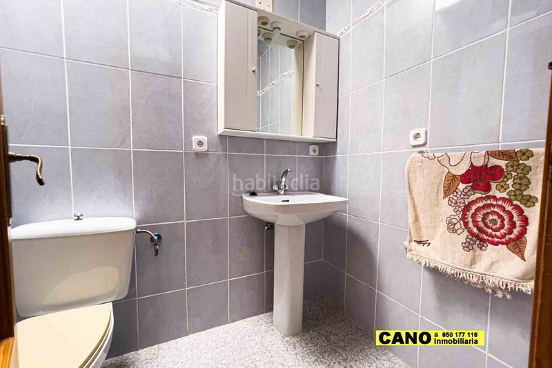 Foto fb7c0901-b5ee-422d-86d2-10ec443aa5c3. Casa amb aparcament a Roquetas pueblo Roquetas de Mar