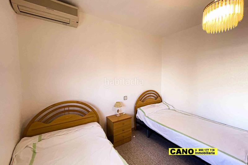 Foto f622e3c5-a781-4ef3-bbad-71ea7f03d804. Casa dúplex en Roquetas pueblo Roquetas de Mar