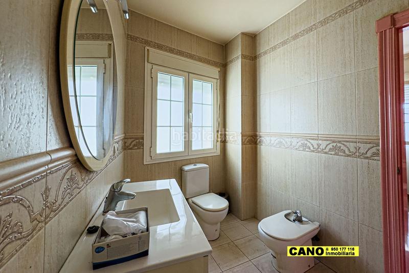 Foto b5154e2f-6fc3-4eaa-b7a2-e6f882d3547e. Casa a Canjáyar