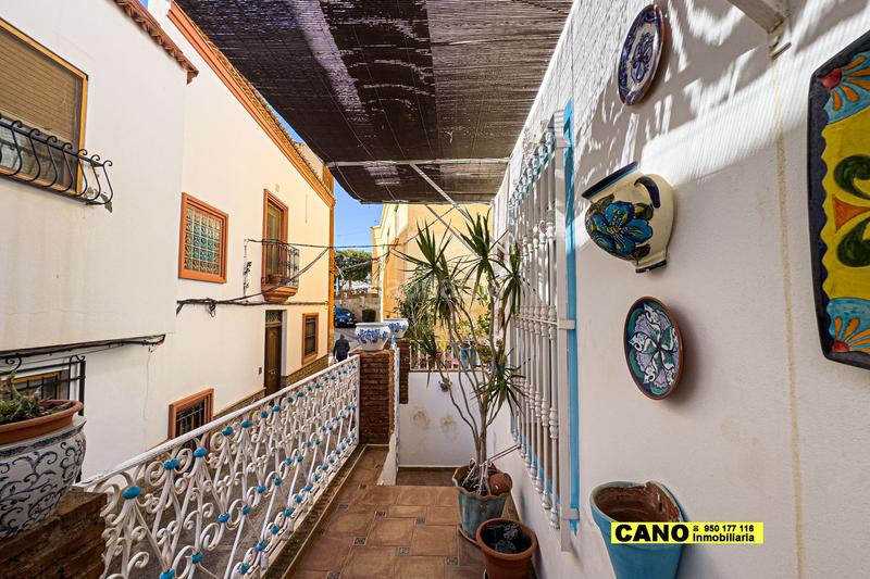 Foto f3038cac-5bbc-4023-a3ac-49b6538cdf75. Casa a Canjáyar