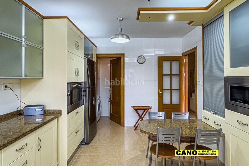 Foto 996492d9-7be0-4ce2-bcff-d21b7a22b8af. Casa triplex en Los Molinos - Villa Blanca Almería