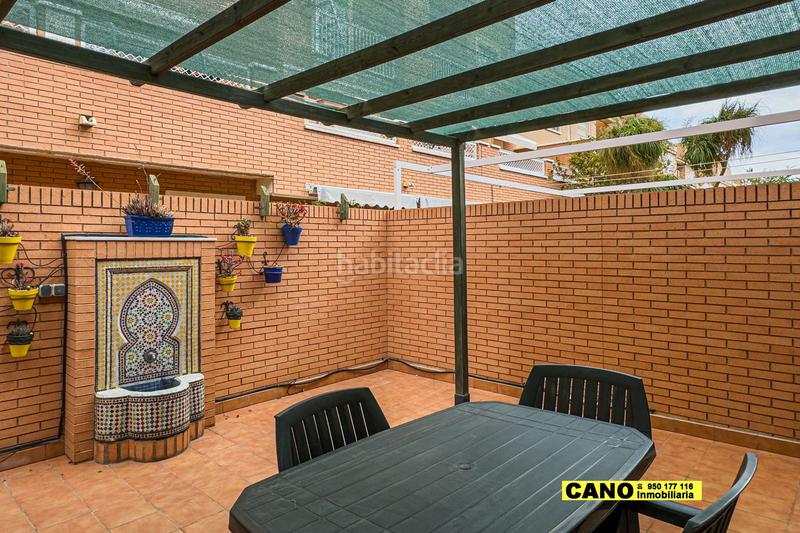 Foto f33cd553-9e4f-4f29-8fcc-0ee927cc0176. Casa triplex en Los Molinos - Villa Blanca Almería