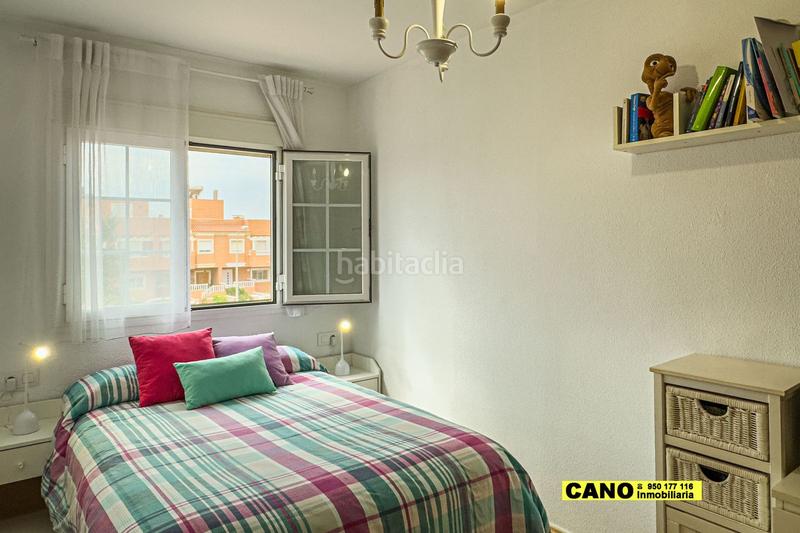 Foto f51e9fd5-8568-4b82-bde2-1f265e929b15. Casa triplex en Los Molinos - Villa Blanca Almería