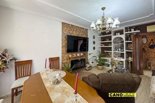 Maison  Gran capitan. Duplex de 4 habitaciones y plaza de garaje en vicar