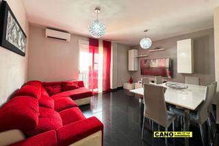 Pis  Delicias. Piso 3 habitaciones en almera
