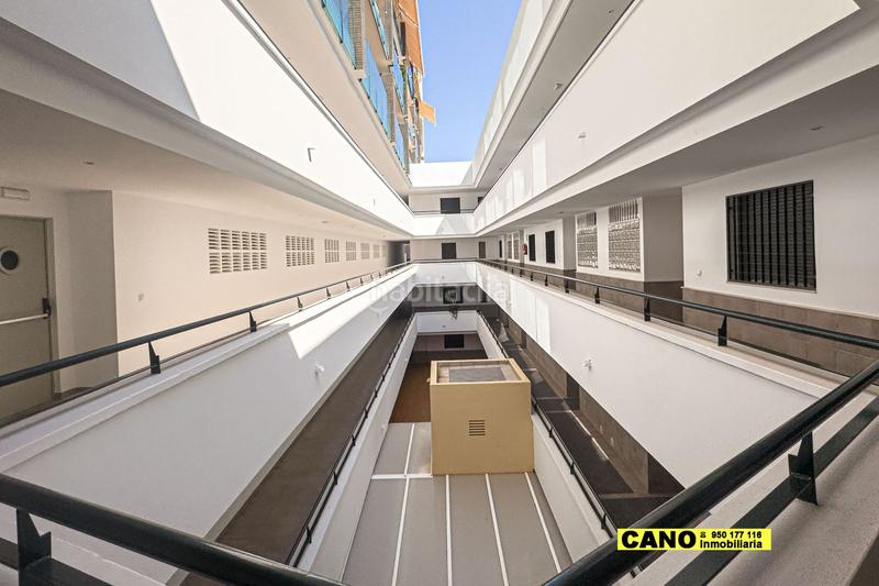 Foto d0e23866-81a4-4c1d-bb34-eb8904b32b6c. Pis amb aparcament piscina a El Puerto Roquetas de Mar