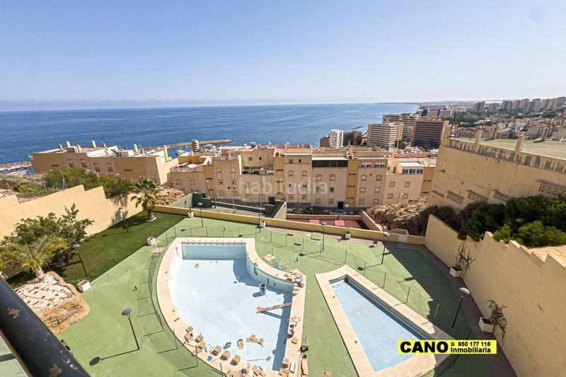 Foto feff3ec6-6b6d-48bd-97af-f3b84e1a0a3a. Pis amb aparcament piscina a El Puerto Roquetas de Mar