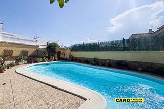 Casa  Real. Casa con piscina en alsodux