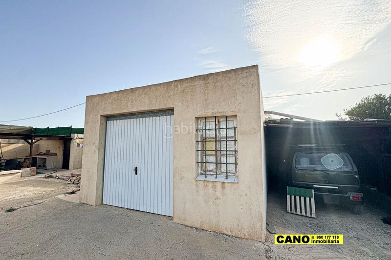 Foto 29ab1dc9-8c51-4d7f-8990-3b6590e90ec2. Casa amb calefacció aparcament piscina a La Cañada de San Urbano Almería