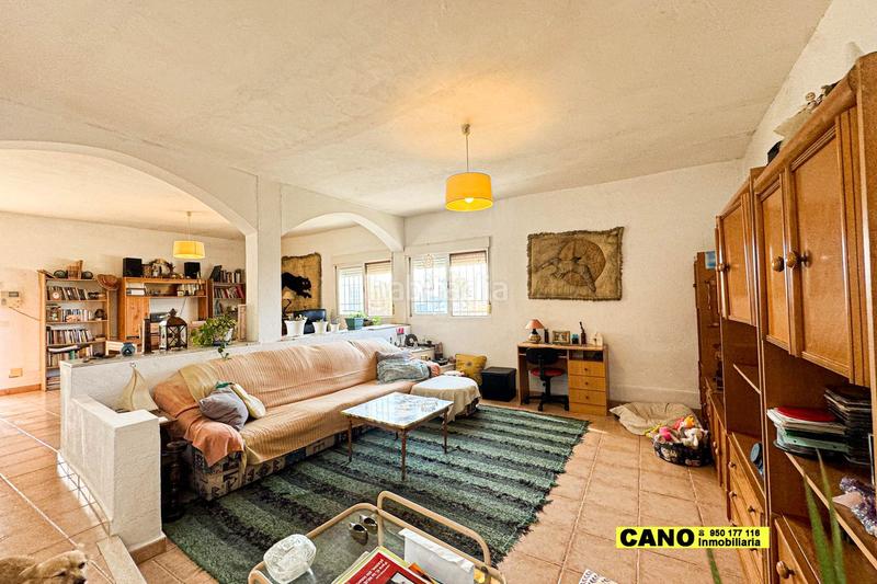 Foto 336b5360-fe6c-4796-be43-6651821a55f1. Casa amb calefacció aparcament piscina a La Cañada de San Urbano Almería