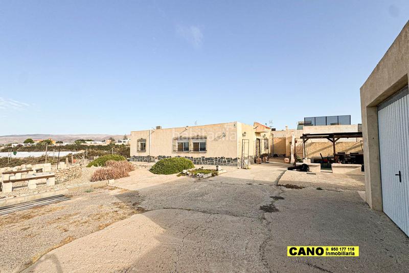 Foto 92a669b5-bc5a-4154-991d-c72670ea423d. Casa amb calefacció aparcament piscina a La Cañada de San Urbano Almería