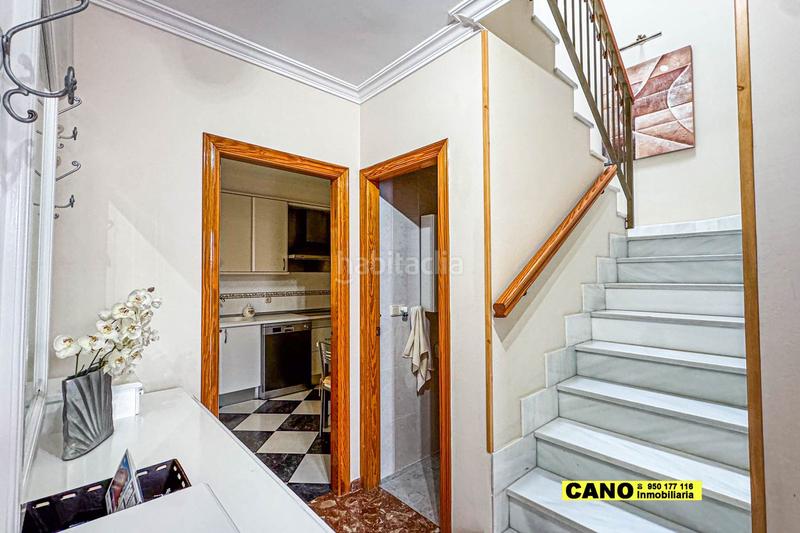 Foto df233783-ef5c-4051-8e87-fc4f4dd33c7c. Casa amb aparcament a puebla de Vícar Vícar