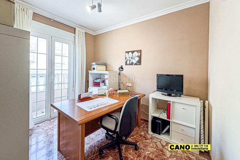 Foto f8e86423-0787-49c4-b50f-e79116407c11. Casa amb aparcament a puebla de Vícar Vícar