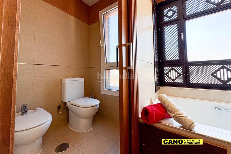 Foto 742eeffa-c2b3-41f4-bc9a-9261dd57dbb3. Appartamento con riscaldamento parcheggio piscina in Ejido (El)