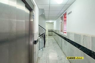 Pis  Agustin gomez arcos. Piso en loma cabrera