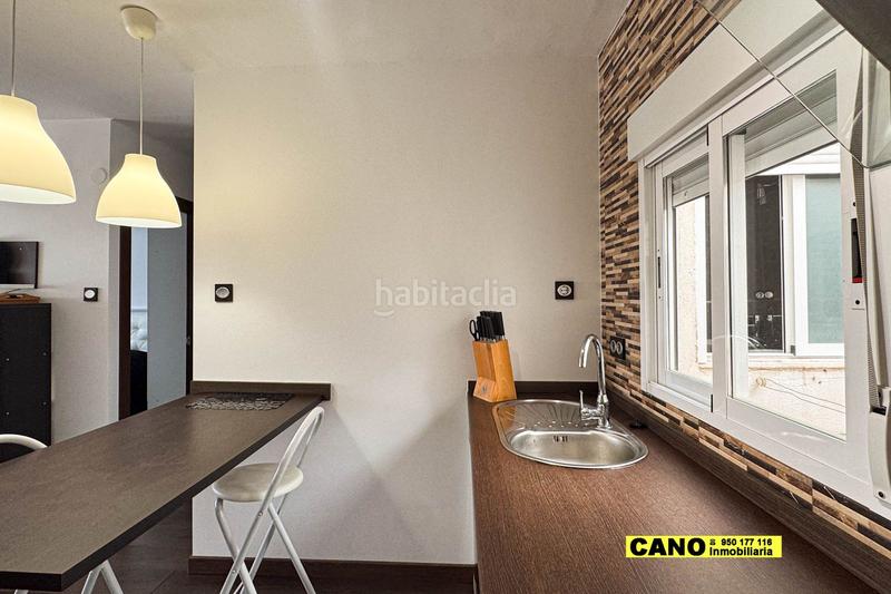 Foto 0bac3365-4ee3-4897-9ea2-afa738825f48. Piso  totalmente reformado sin acensor en San Luis Almería