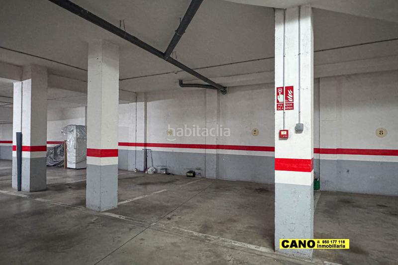 Foto 45565c25-ed1f-4246-8ff1-bf7f14936f62. Appartamento con riscaldamento parcheggio piscina in Almería