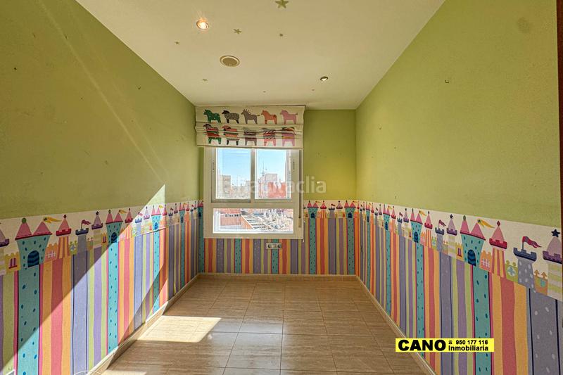 Foto e2bb025c-3ebe-4129-ae08-a55a30ffa461. Appartamento con riscaldamento parcheggio piscina in Almería