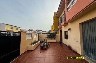 Maison  Marmol. Chalet pareado en huércal de almería, los pinos