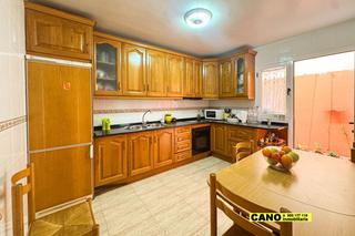 Casa  Doctor carracido. Dúplex en roquetas de mar