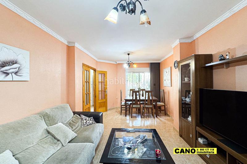 Foto d51a2b49-d9b0-4079-9cb4-3f1da58b2b3e. Casa con riscaldamento parcheggio in Ejido centro Ejido (El)