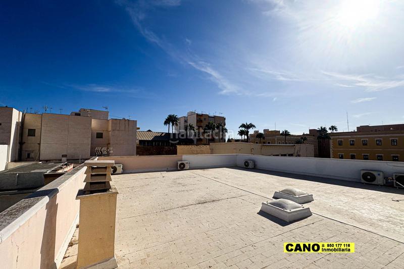 Foto 22b8a317-7ab5-4afe-a9f1-1321bf729e54. Casa in Centro Almería