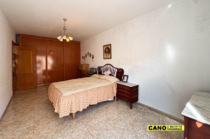 Foto adc16f2a-213d-44c9-9e5d-ff0bf749d435. Casa in Centro Almería