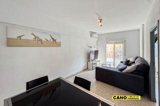 Piso  Calzada de castro. Piso de 3 habitaciones  en almería