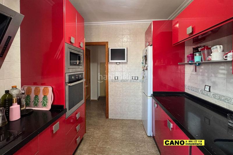 Foto 542daf06-aa10-4efa-8836-1f590676e553. Appartamento con riscaldamento in El Alquián Almería