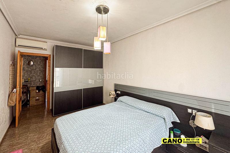 Foto ef4b3c8b-9169-49a3-b150-ba8a996e8616. Appartamento con riscaldamento in El Alquián Almería