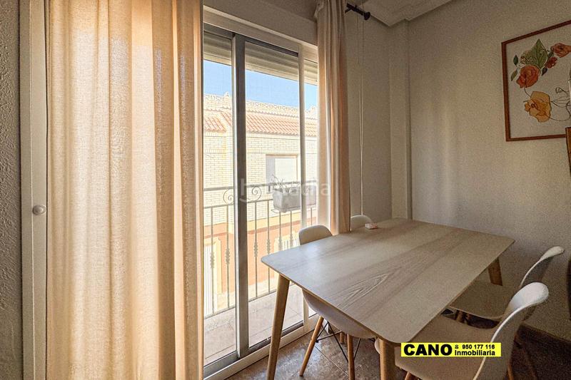 Foto f44f6f30-9475-4977-81f8-ce8707489105. Appartamento con riscaldamento in El Alquián Almería