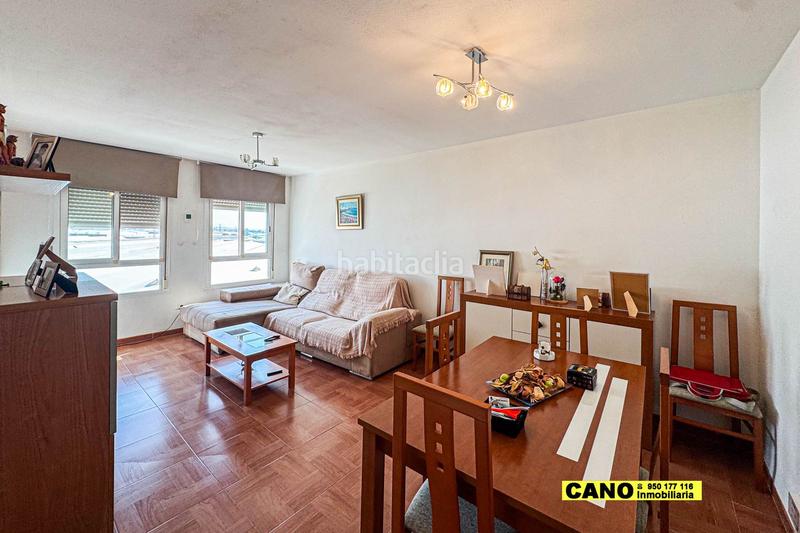 Foto 33494d9e-abcb-48ee-8fb8-a771e8eaa2e5. Pis amb aparcament a Costacabana - Loma Cabrera Almería