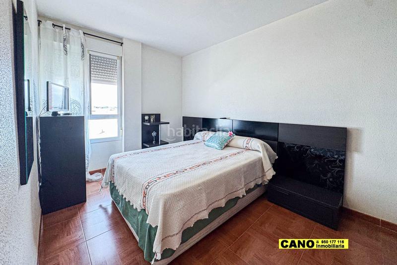 Foto 4bc0a2dd-6f51-4b5f-8690-2aad5884c874. Pis amb aparcament a Costacabana - Loma Cabrera Almería