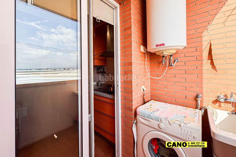 Foto 58b241d3-76a4-49e4-8da7-746a5ca8cdf4. Pis amb aparcament a Costacabana - Loma Cabrera Almería