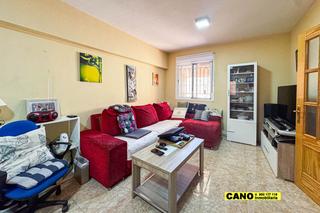 Maison  Paseo generalife. Duplex en el bulevar de huercal