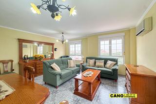 Appartamento  Regaliz. Piso de 3 habitaciones en almería